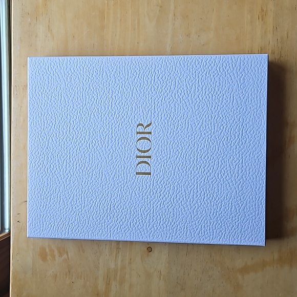 DIOR AROUND THE WORLD SET - Picture 15 of 15